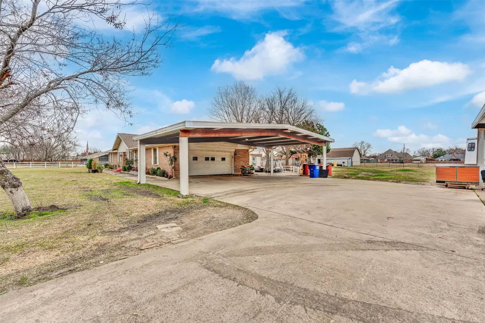 2104 Ponderosa Trail Sachse, TX 75048