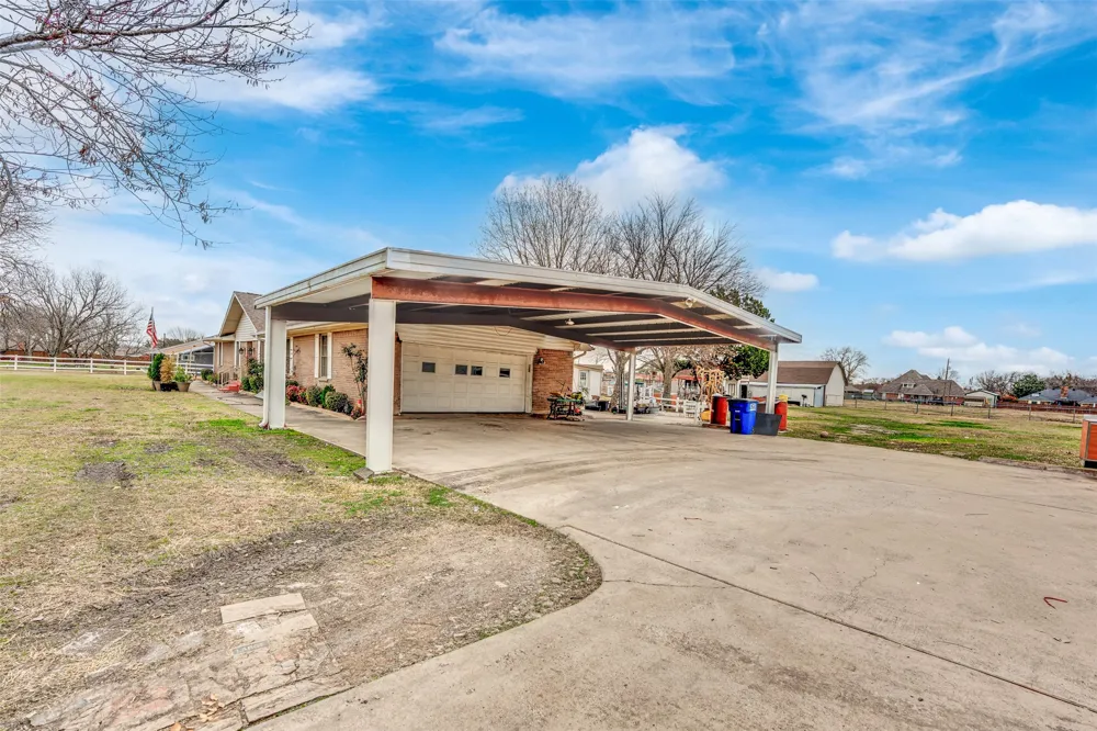 2104 Ponderosa Trail Sachse, TX 75048