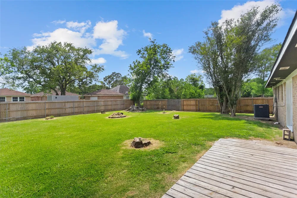 5001 Texas Avenue La Marque, TX 77568