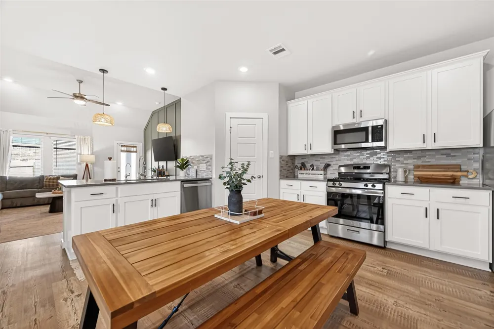 17681 Tree Of Heaven Conroe, TX 77385