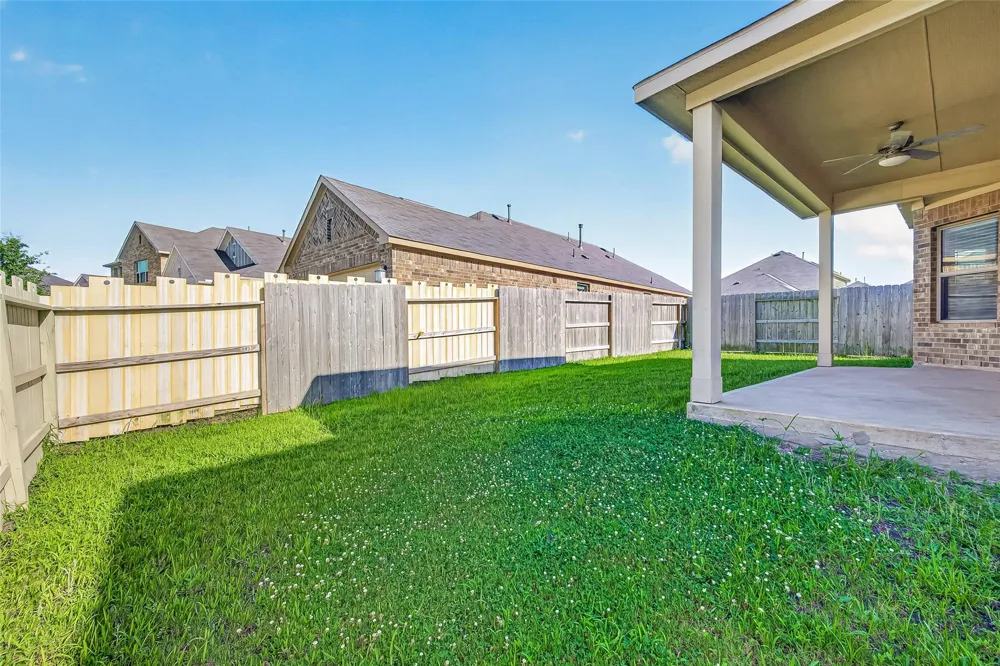 17681 Tree Of Heaven Conroe, TX 77385