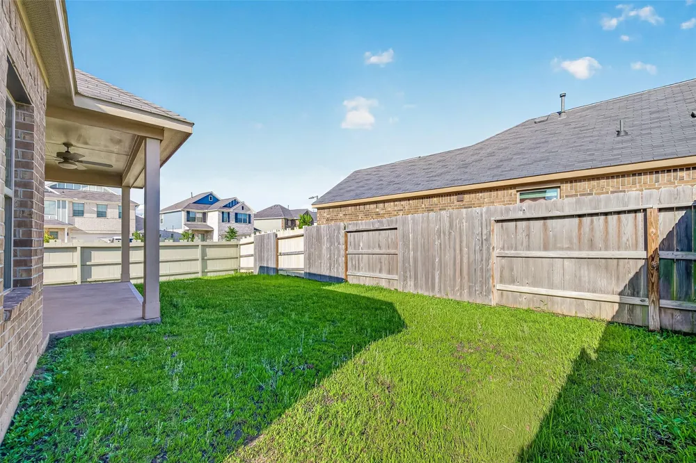 17681 Tree Of Heaven Conroe, TX 77385