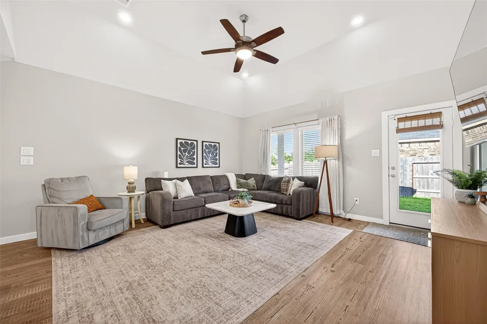 17681 Tree Of Heaven Conroe, TX 77385