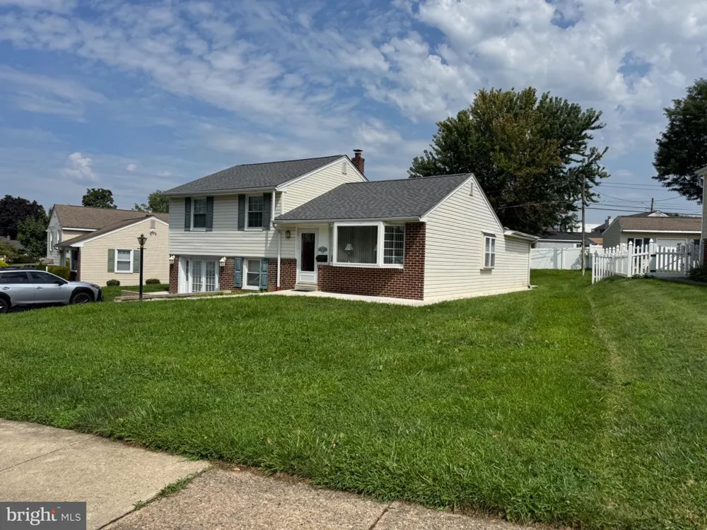 3805 ANDREA ROAD Philadelphia, PA 19154