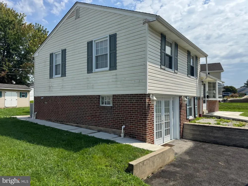 3805 ANDREA ROAD Philadelphia, PA 19154