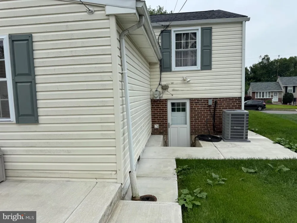 3805 ANDREA ROAD Philadelphia, PA 19154
