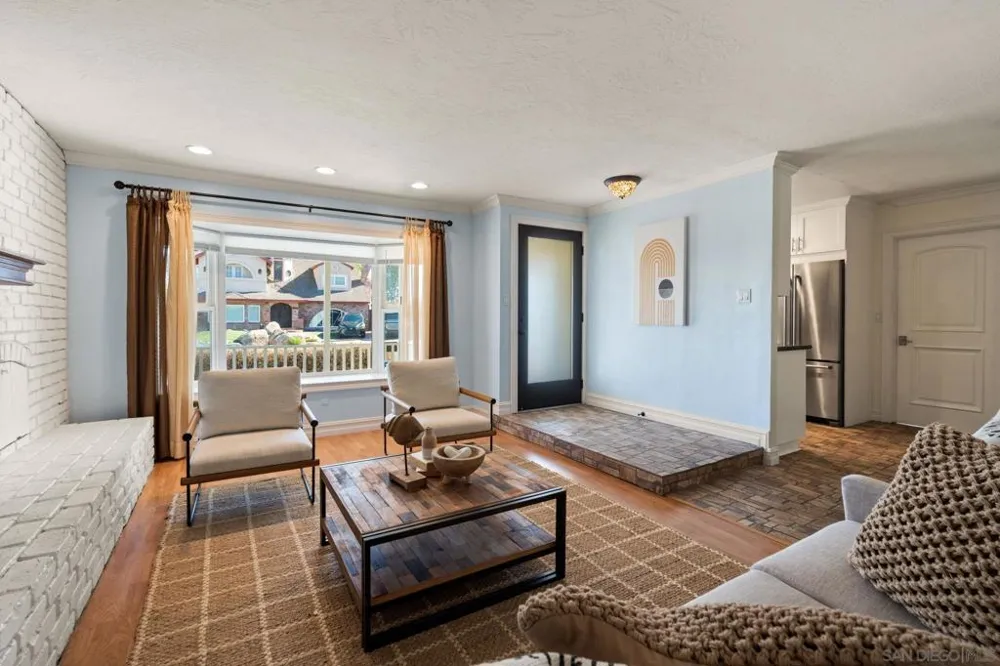 9968 Beck Santee, CA 92071
