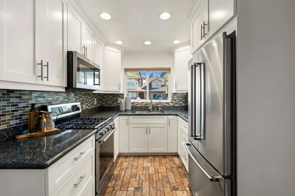 9968 Beck Santee, CA 92071