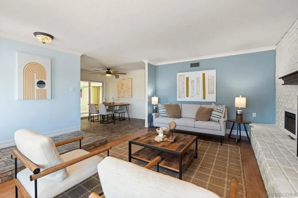 9968 Beck Santee, CA 92071