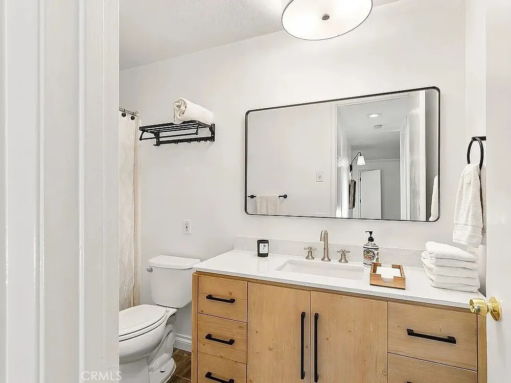 2210 Via Mariposa E #F Laguna Woods, CA 92637