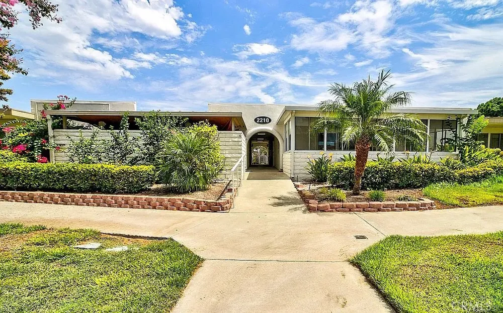 2210 Via Mariposa E #F Laguna Woods, CA 92637