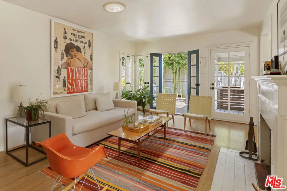 8534 Walnut Drive Los Angeles, CA 90046