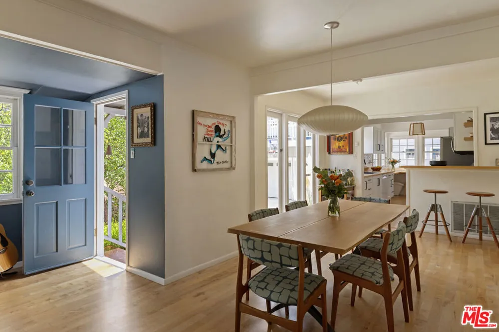 8534 Walnut Drive Los Angeles, CA 90046