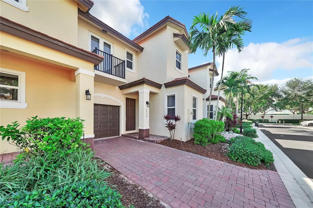 6974 LONG PINE CIRCLE Coconut Creek, FL 33073