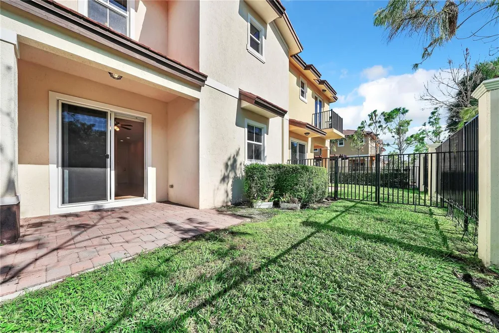 6974 LONG PINE CIRCLE Coconut Creek, FL 33073