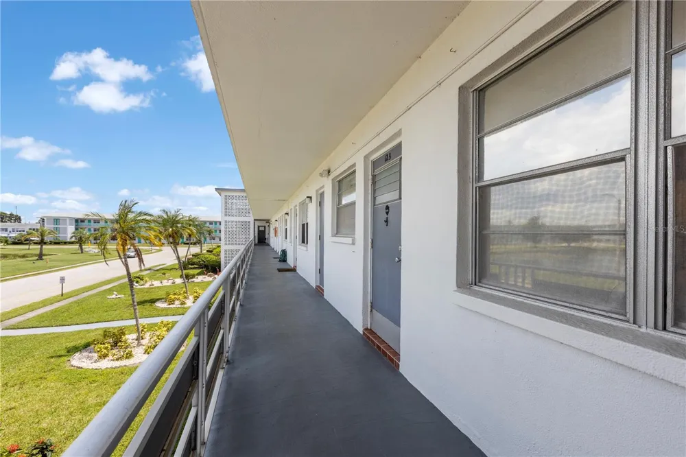 6000 20TH STREET #123 St Petersburg, FL 33714