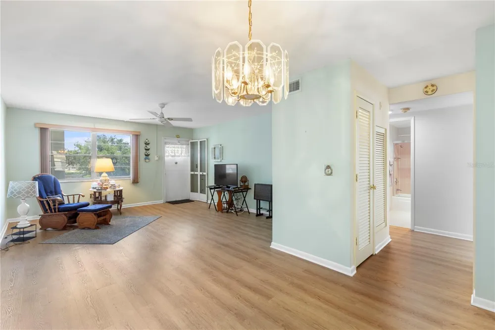 6000 20TH STREET #123 St Petersburg, FL 33714