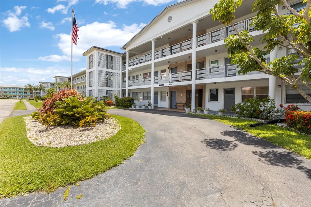 6000 20TH STREET #123 St Petersburg, FL 33714