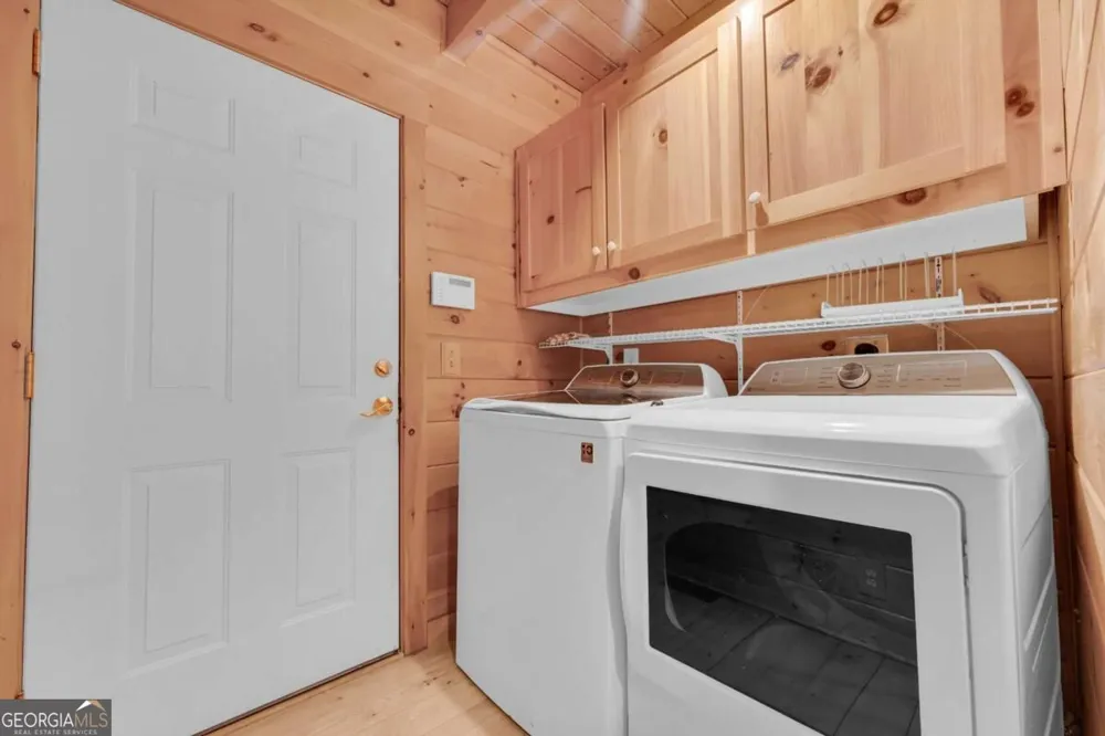 5427 Little River CIR Gainesville, GA 30506