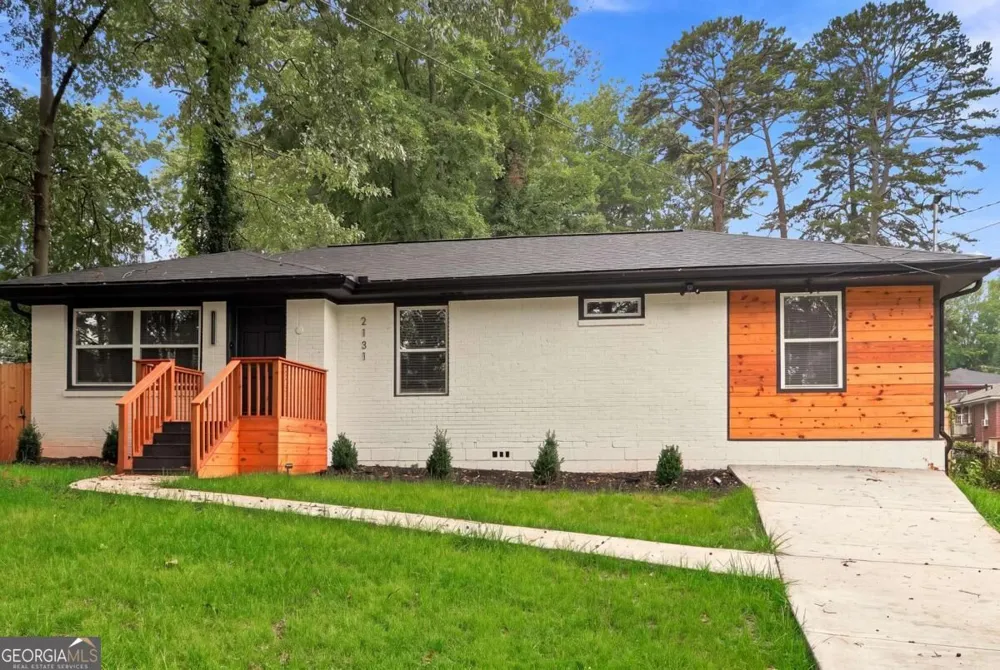 2131 HOLLY HILL DR Decatur, GA 30032