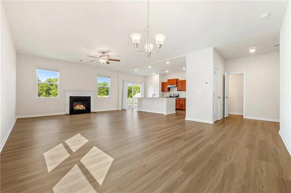 44 Pointe Place Dawsonville, GA 30534