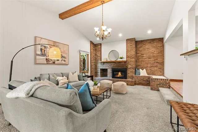 6154 S Macon Way Englewood, CO 80111
