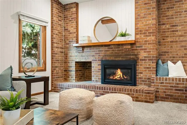 6154 S Macon Way Englewood, CO 80111