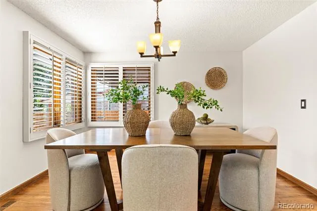 6154 S Macon Way Englewood, CO 80111