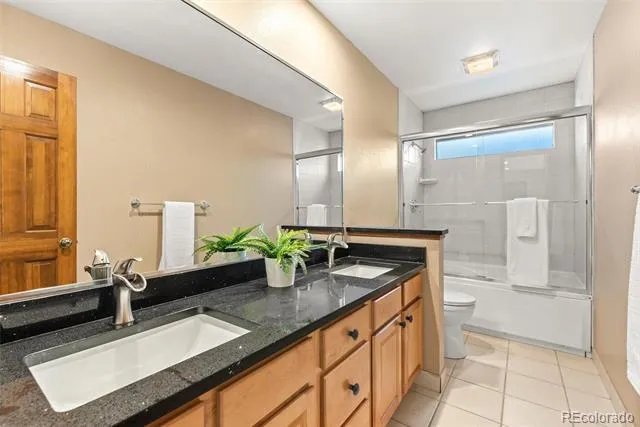 6154 S Macon Way Englewood, CO 80111