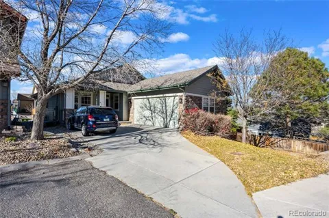 21527 E Smoky Hill Road