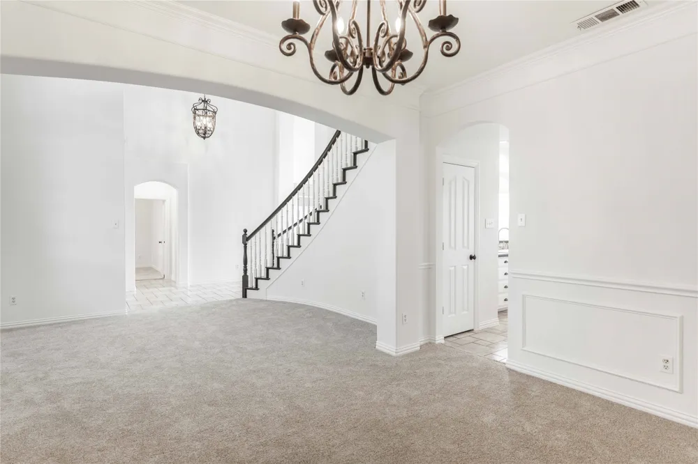3305 Estacado Lane Plano, TX 75025