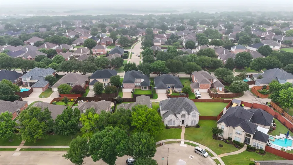 3305 Estacado Lane Plano, TX 75025