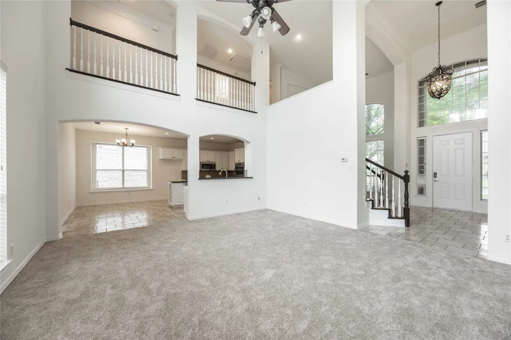 3305 Estacado Lane Plano, TX 75025