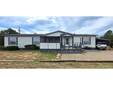 52 San Isabel Boulevard