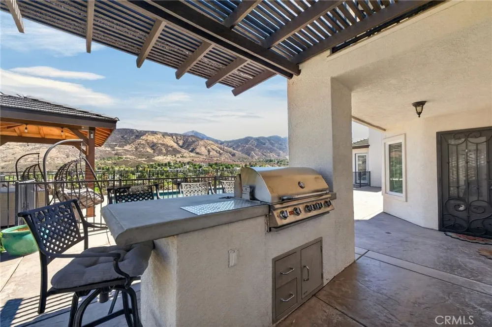 34830 Olive Tree Yucaipa, CA 92399