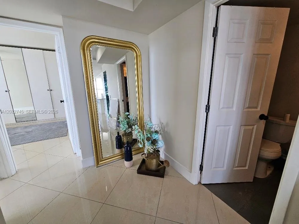 18041 Biscayne Blvd #1805 Aventura, FL 33160