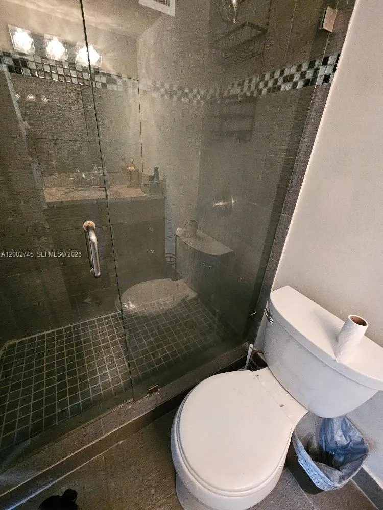 18041 Biscayne Blvd #1805 Aventura, FL 33160