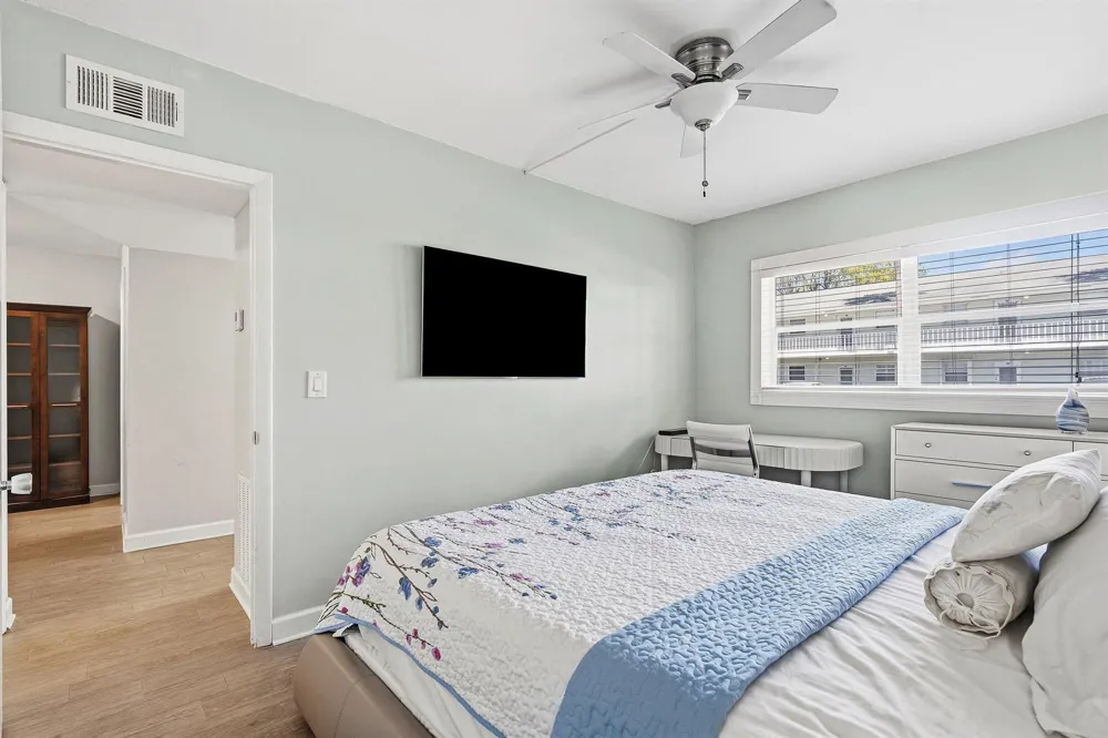 2440 SW 22ND AVENUE #703 Delray Beach, FL 33445