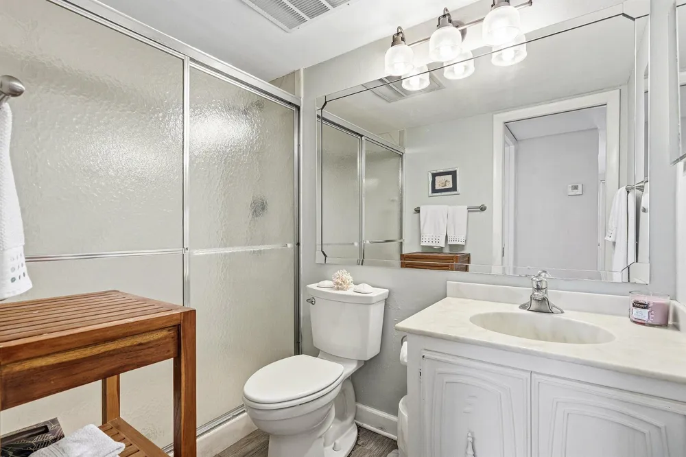 2440 SW 22ND AVENUE #703 Delray Beach, FL 33445