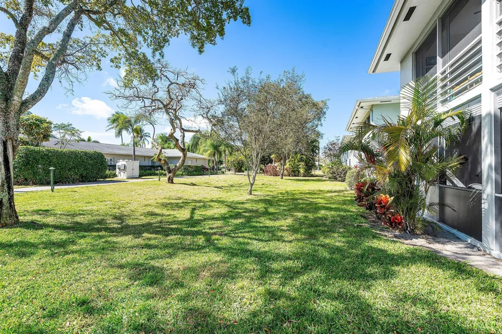 2440 SW 22ND AVENUE #703 Delray Beach, FL 33445