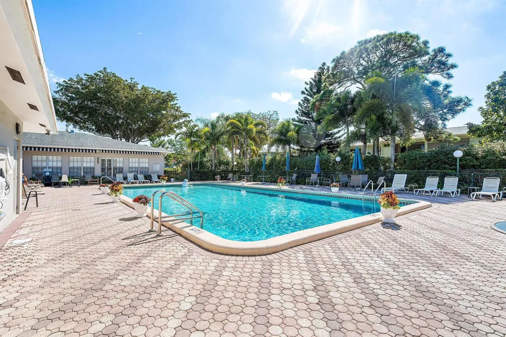 2440 SW 22ND AVENUE #703 Delray Beach, FL 33445