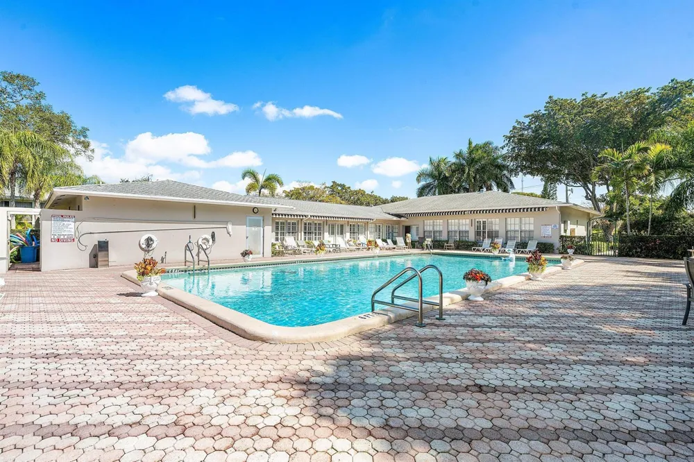 2440 SW 22ND AVENUE #703 Delray Beach, FL 33445