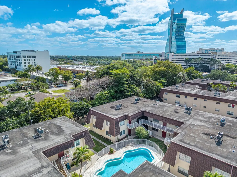 4524 SW 54th St #501-W Dania Beach, FL 33314