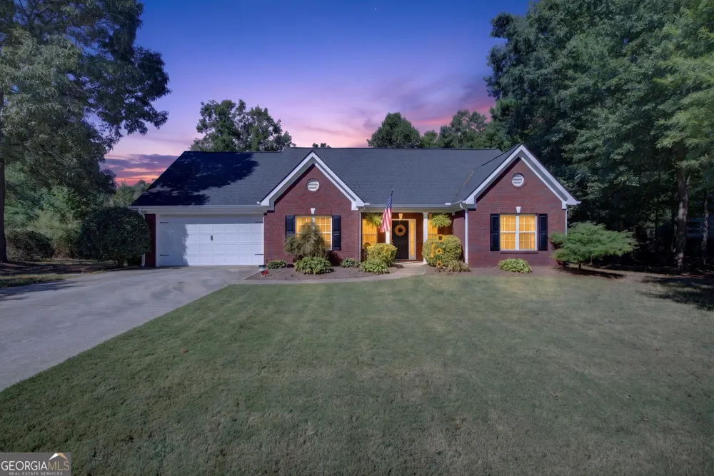 144 Feldspar DR Jefferson, GA 30549