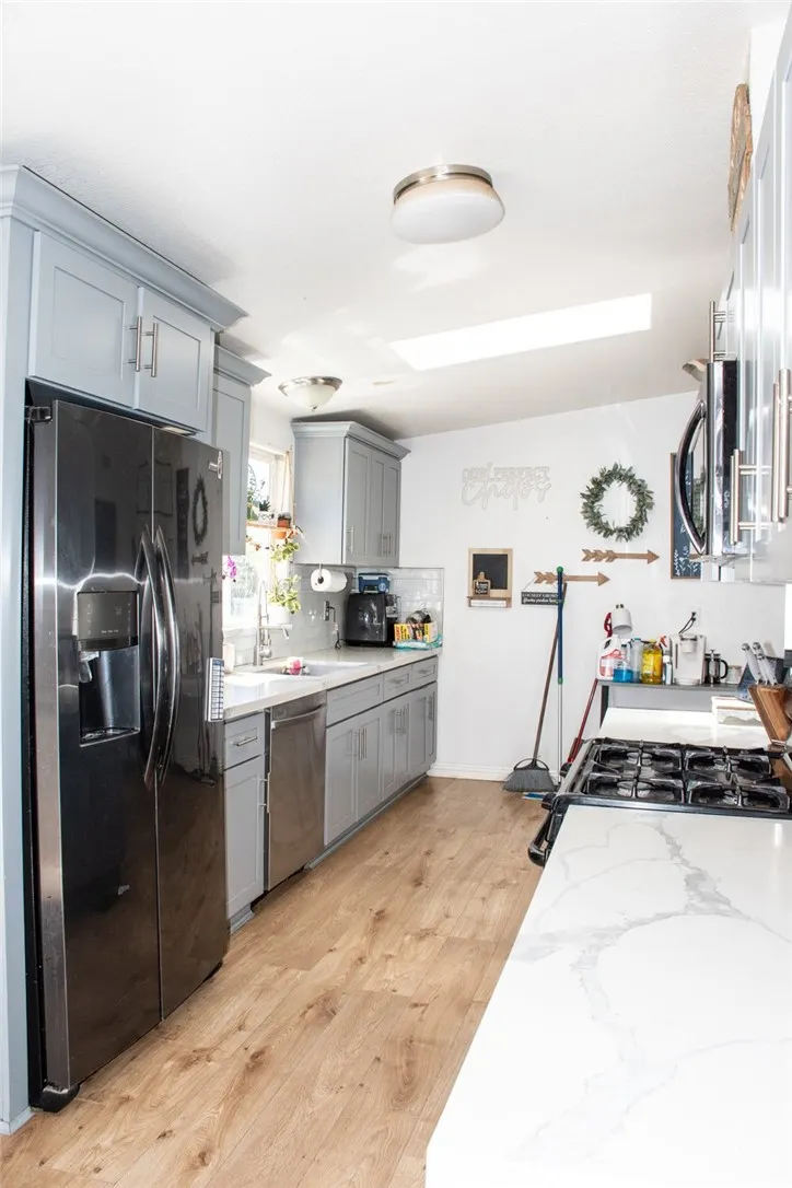 38313 View Beaumont, CA 92223