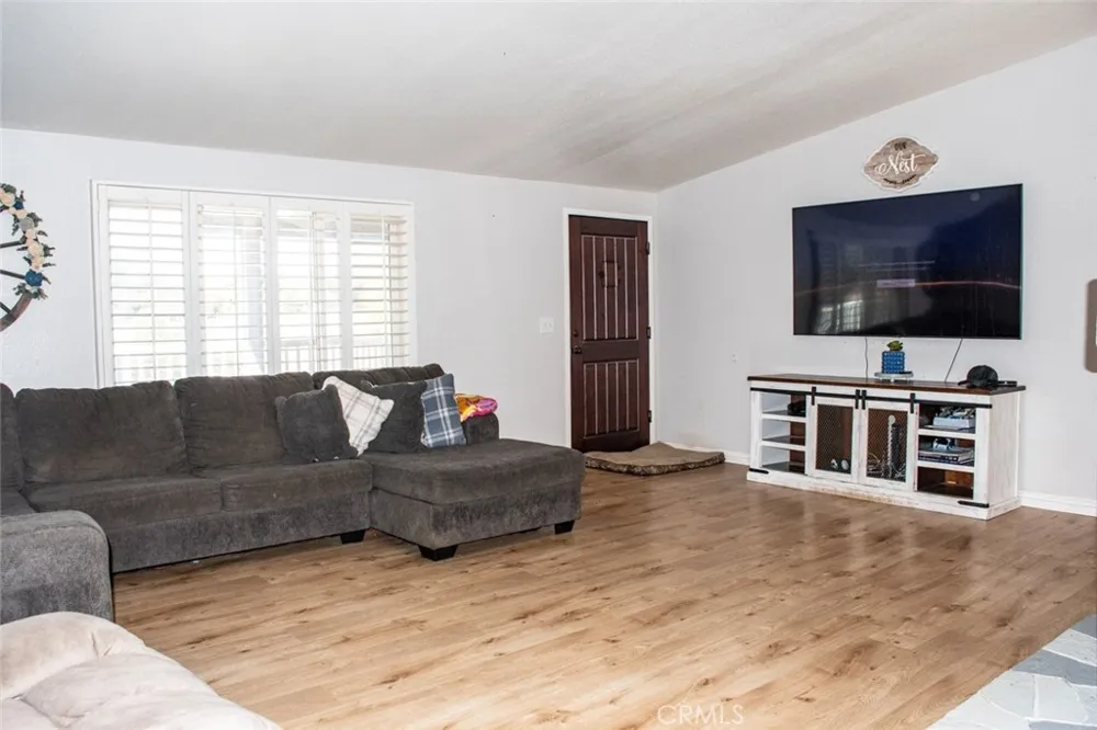 38313 View Beaumont, CA 92223