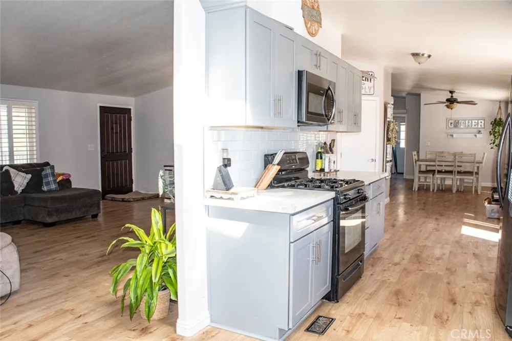 38313 View Beaumont, CA 92223
