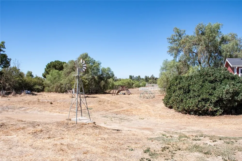 38313 View Beaumont, CA 92223