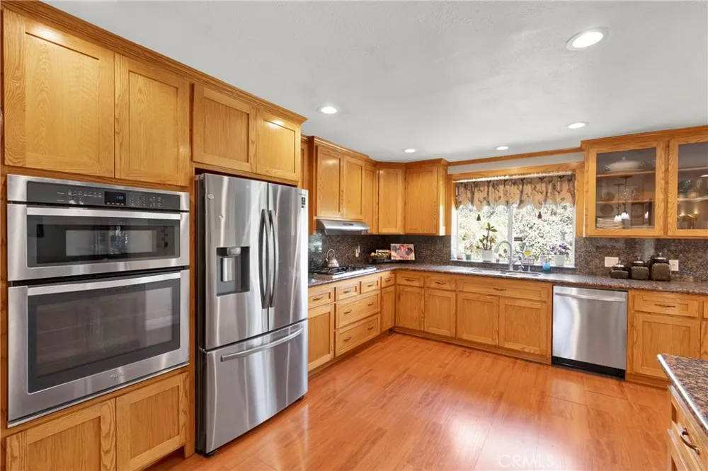 1231 E. ST. ANDREWS Ontario, CA 91761