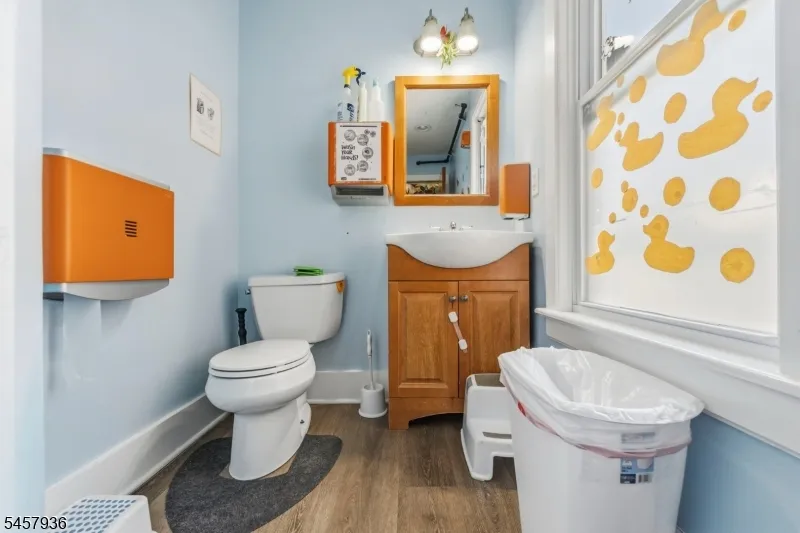 213 Glenridge Ave Montclair, NJ 07042
